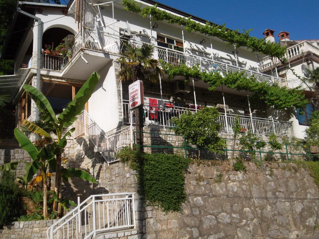 Apartments Edi - Captain'S House Moscenicka Draga Exterior foto
